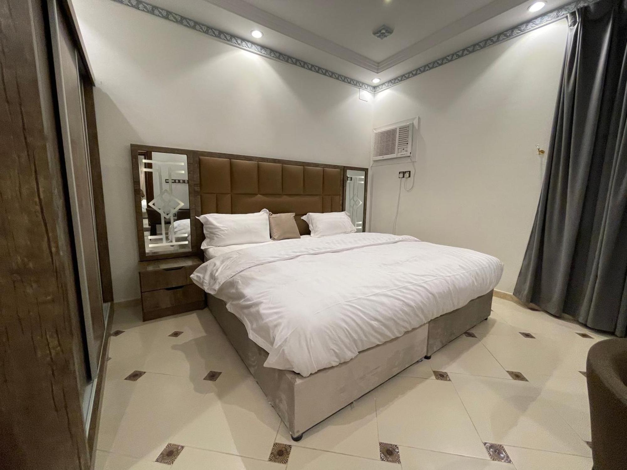 Friday Suites Al-Ula Extérieur photo