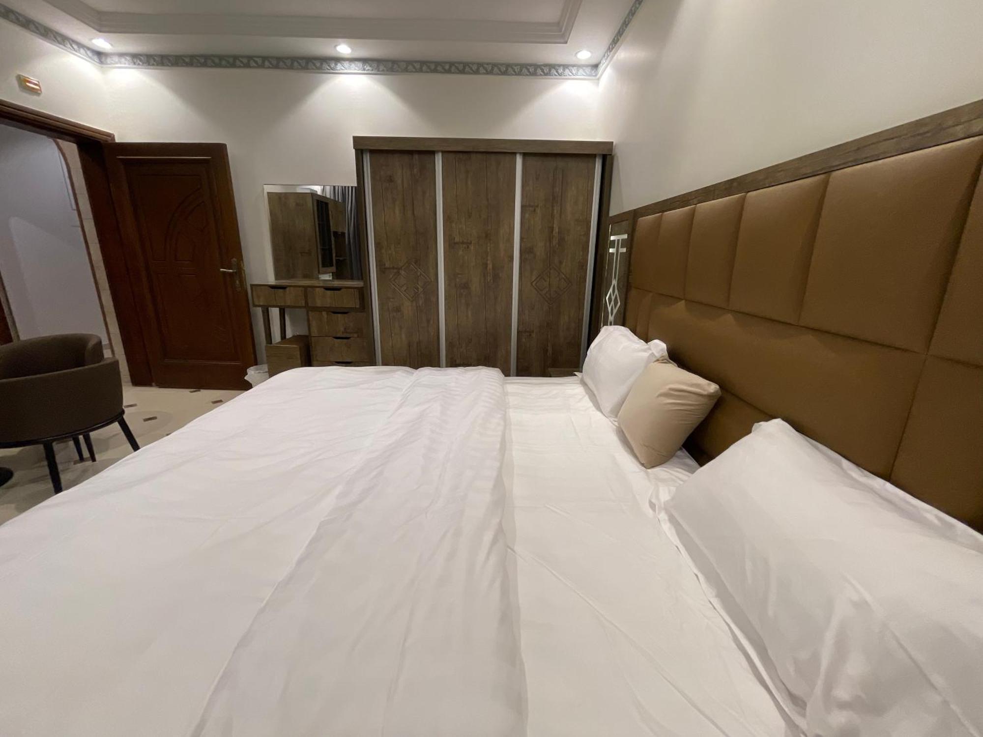 Friday Suites Al-Ula Extérieur photo